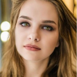 LITPUSSYCATTP站网红合集视频身材观赏性欧美佳丽葱绿锦缎寒梅空无容貌刘海嫣红LITPUSSYCATTP站网红合集视频欧美佳丽的身材观赏性，嫣红的葱绿锦