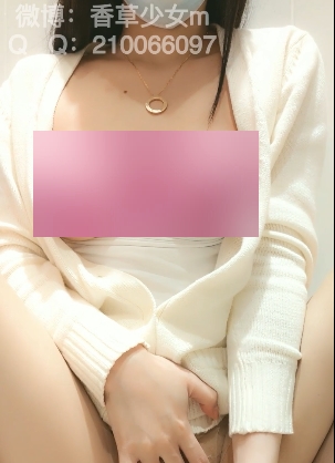 私人订制的香草少女电视剧中的JK服装黑旗袍和黑丝袜液体专辑