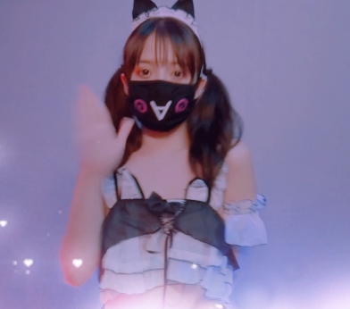 草莓味的奈奈兔作品合集