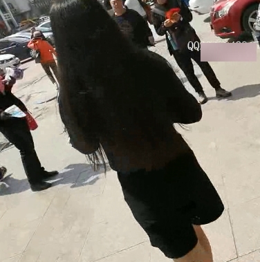 达叔街头涂鸦视频，网红小姐姐涂鸦大小