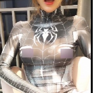 完具娜美COS蜘蛛侠角色的完美作品视频和照片