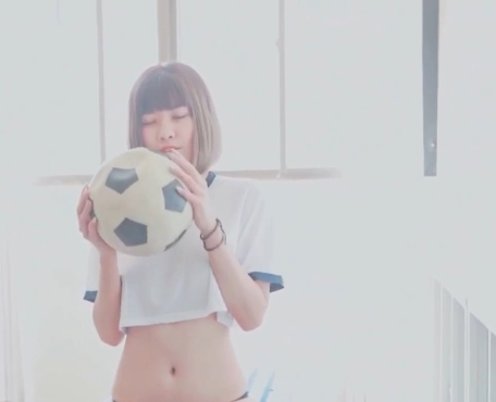 果宝宝学生模特青春视频