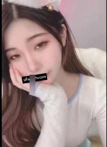 斗鱼女主播微微可爱啦-五部作品直播视频-清纯身材大长腿跳舞聊天-130MB