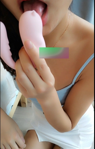 网红初恋女友的草莓味软糖