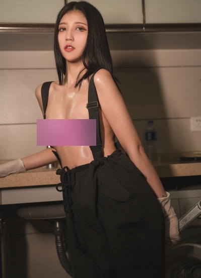 Cazi姬纪-小姐姐的写真集，115张高颜值身材细腻粉嫩图片，1.02G的下载链接