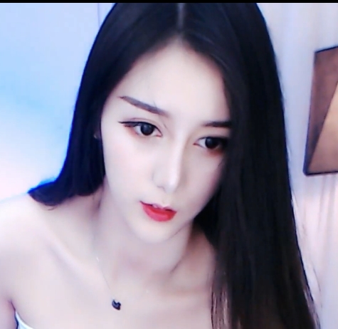 虎牙女主播的五部舞蹈作品直播精选，小姐姐颜值身材丰满的视频