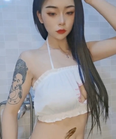 周小念的丰满身材和颜值高的作品视频