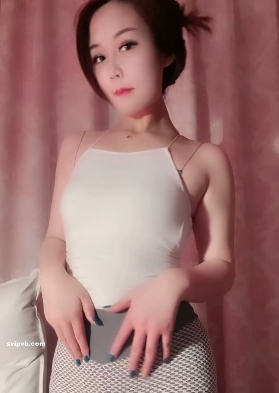 快手网红萍萍和雅玲的惊喜桃子作品