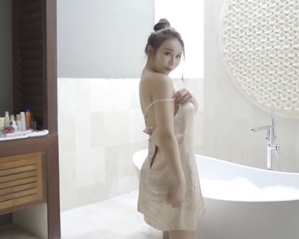 女神尤妮丝的千元定制新作，网红模特期待更新的最新作品