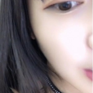 斗鱼超级人气高颜值精选反差女神浮力主播初音散播作品合集清纯可爱小恶魔粉丝互动妖娆热舞道具紫薇震撼技术77V-29.3G：斗鱼超级人气美少女主播初音的作品合集，清