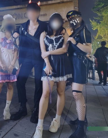 超火辣美女新作：浮力姬大车灯下载