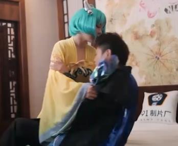 久妖制片厂推出新节目《穿越王者荣耀》，主要角色包括蔡文姬、宫本武藏、兰陵王和孟德。