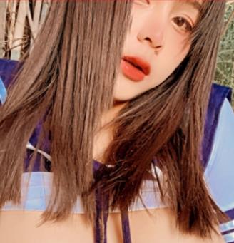 斗鱼直播：蜜桃、苏恩、Puls等颜值主播的多人运动直播平台OnlyFans：mintra44444的1V1.5G直播平台