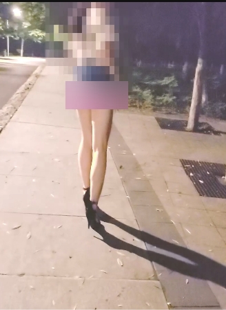 UP主分享了关于Slutdiary1的指教视频，内容涉及Y环和拉珠的使用。视频中展示了室外指教和多人游的场景，介绍了那个地方的特点。UP主还提到了抖M和雌性狗子的相关话题。视频长度为21分钟，文件大小为6.4GB。