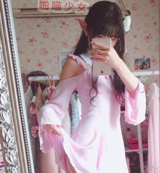 宅男红人微博小女神啪喵少女浮力姬露脸妹子女神白月光绅士