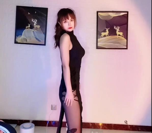 悠宝儿定制泳装热舞视频资源