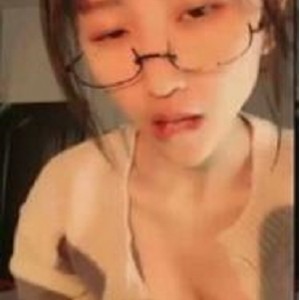 新晋超人气稀缺资源-大学在读高颜值清纯脸反差学妹精选绝版有尺度自嗨合集-17GB清秀可爱豪放自摸紫薇奥利给奇妙