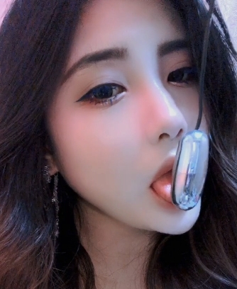 虎牙女主播浮力姬的完整合集金鑫蔓笙的散播小视频合集百度斗鱼口角女主播的精选视频港星温碧霞的身材保养秘籍白玉兔的才艺表演合集紫薇的道具出水表演视频