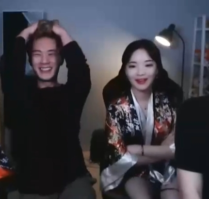 虎牙主播紫薇A系列第29部完整合集