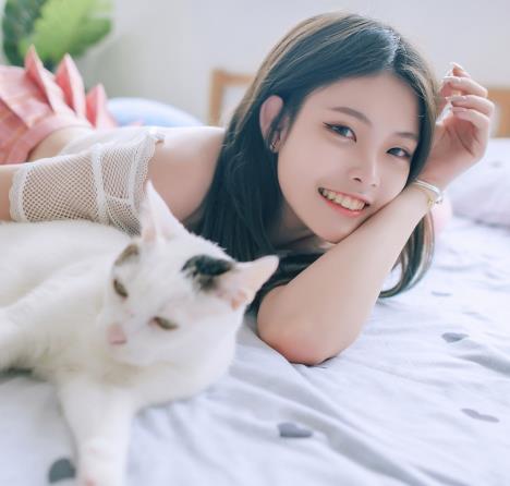 18岁学生妹校外实习资源观摩