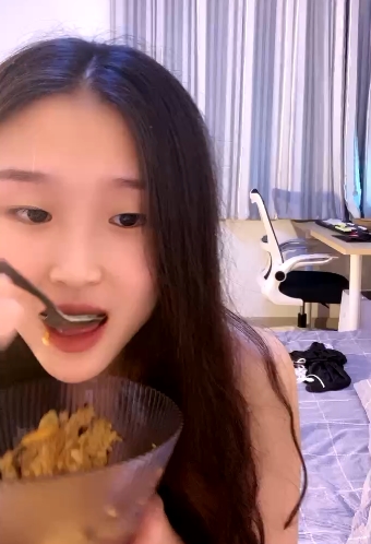 精选清纯美少女学生妹车头灯乳汁人行道紧致苞欲放第一视角奇妙感吹拉弹1集