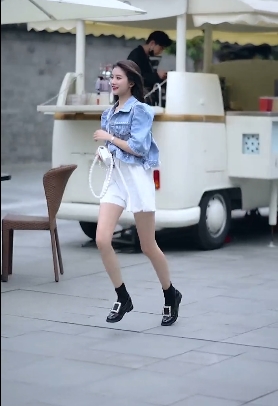 下架的抖音交友视频资源的真相：7V-2.5G的私拍散播珍贵