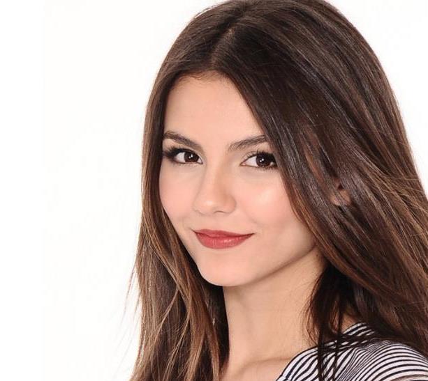 混血女神的性感佳作:723MBP站资源