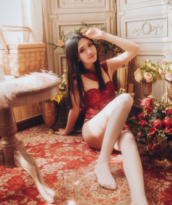 斗鱼美女源纱希COS定制黑丝比基尼浮力姬网红身材前车大灯金主土豪雪白玉兔尤物9V-2.2G服装合集