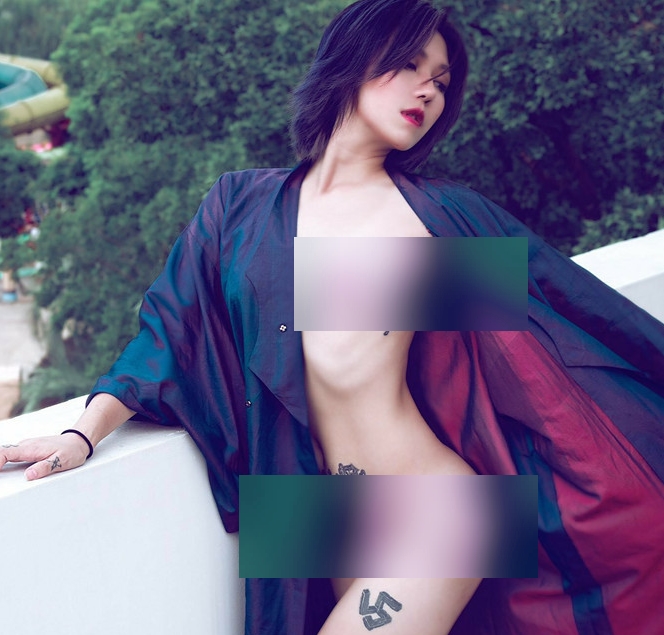 浮力姬：妖娆成熟的女性魅力展现舌尖上的那地方：令人垂涎欲滴的美味佳肴御姐风合集：清秀风情的模特作品集后背疼中带爽：舒缓疲劳的男士专用按摩器资源