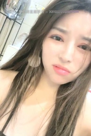 网红小雅巨R女神醉酒销魂自嗨外流绝版合集