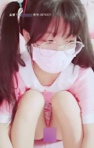 虎牙-虎牙直播平台妹子-可爱的女孩反差婊-个性魅力的女孩浮力姬-具有吸引力的女孩桃小沫沫酱-可爱的桃子味道小清新-清新可人的女孩乖乖女-乖巧听话的女孩116V-18.2G-116V电压，18.2G内存粗暴指教-直接且有力的教导方式饥渴妹-渴望爱情的女孩