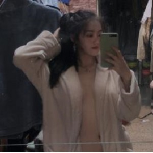 高颜值学生妹吴x晶私圈资源出作品