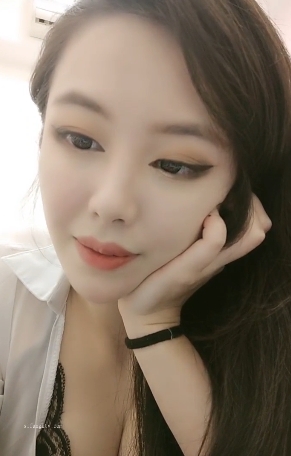 转载搬运身材诱惑钢管舞视频2P1.97G百度盘