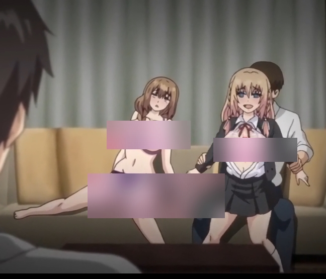 初恋女友报复：母女双人游戏详细原版图片