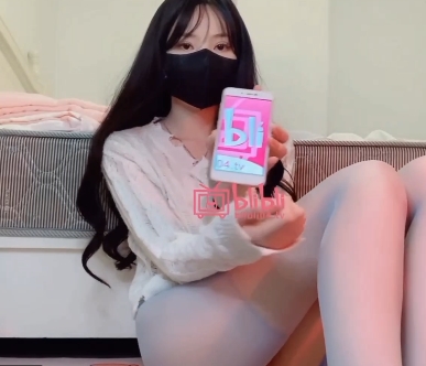 温柔可人的桃酱毛衣