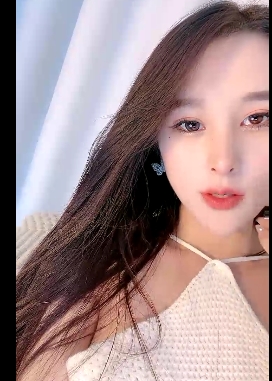 转载搬运：女神初沉沦，1V+四人游+702MB，百度盘