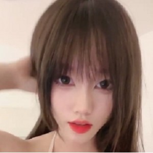 漂亮馒头身材特写