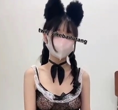 自行打包的白兔糖私拍33V35四人游0.99G百度盘