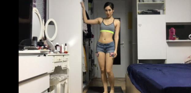 网红MaggieQ香港瑜伽自拍作品