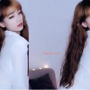 宅舞事件：藤原书在B站上的表演