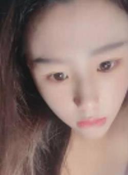 FL姬私拍李时雨的尺度照片