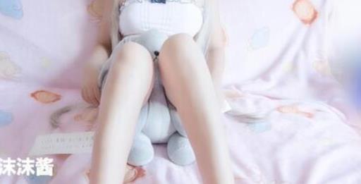 虎牙桃小沫沫酱合集