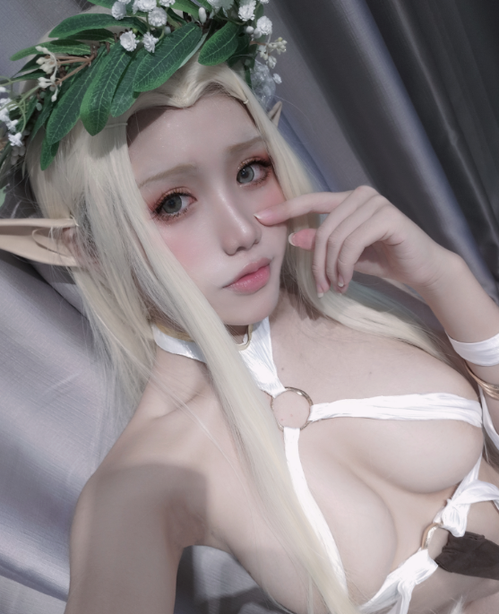 社保姬:保险代理人的工作经历和技巧分享一笑芳香峭婧香薰产品的效果和使用方法介绍巨孚乚桃臀姐姐:健身教练分享臀部塑形的方法和经验合集:多个相关主题的文章集合