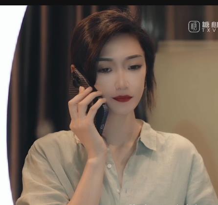 积极实习生在实习期间接了一个R项目，光阴迎击了老总大D，1V-1.6G。