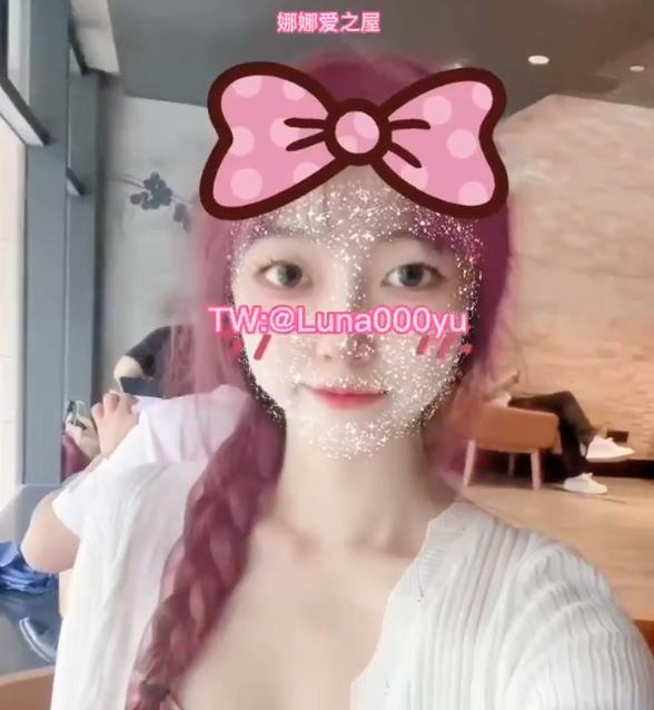 打野大神Luna000yu在推特上发布了一条关于娜娜的消息