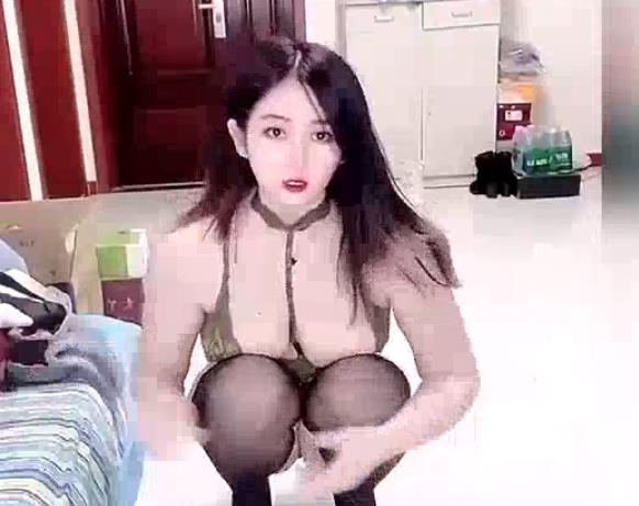 高颜值网红榨汁夏私拍65V631M