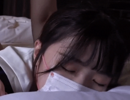 自行打包的怜香惜玉黑马尾JK服装，光“阴”日本妹子，玩到落泪的1v、3.7G商品，百度盘