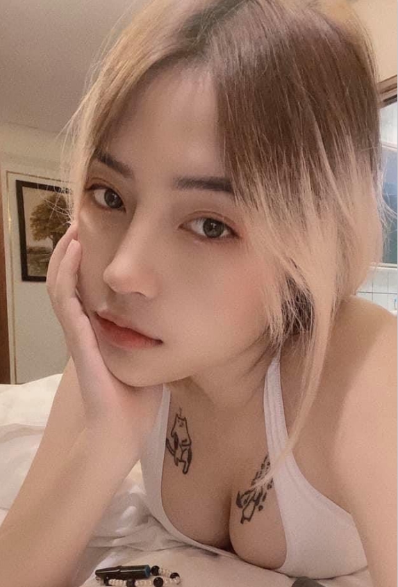 精选性感网红自拍福利分享