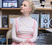 超市保安部门偷窃妹子检查后门大神作品