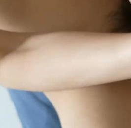 浓密妹妹渔网袜自拍18分钟J国语对白